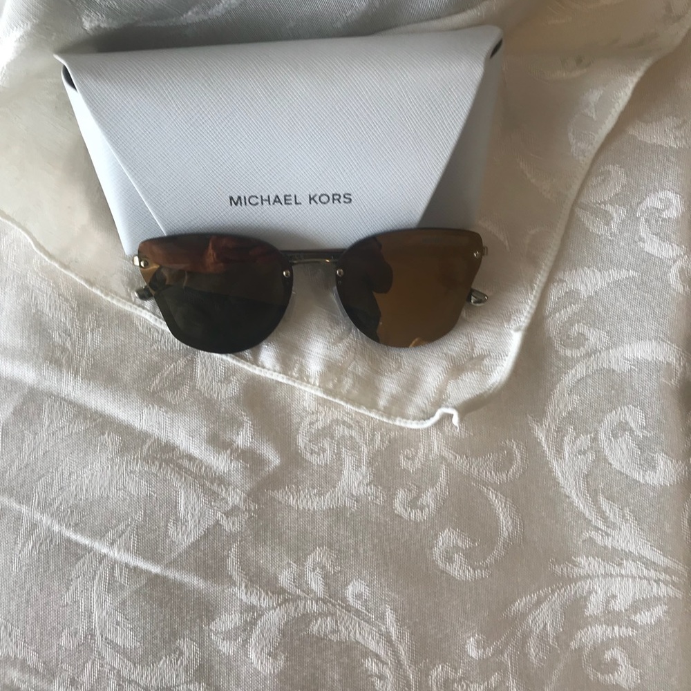 Michael Kors sunglasses - Picture 1 of 1